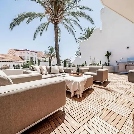 Super Stylish Apartment In Fantastic Location Marbella Exterior photo