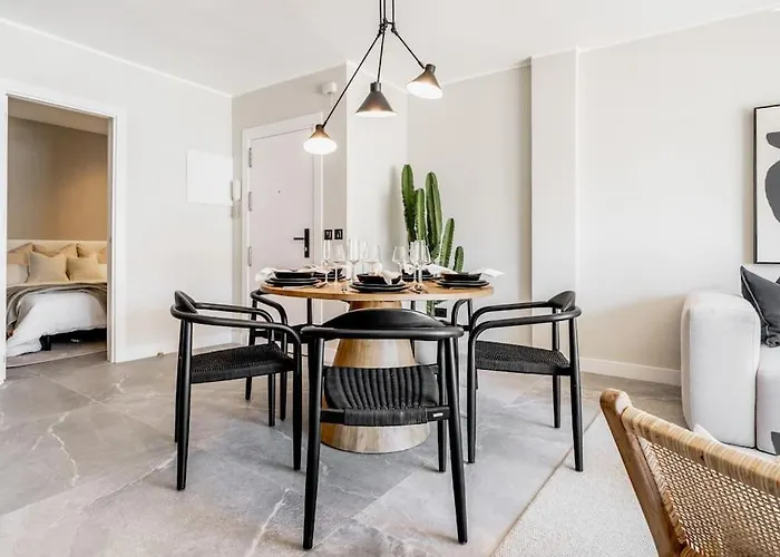 Super Stylish Apartment In Fantastic Location
