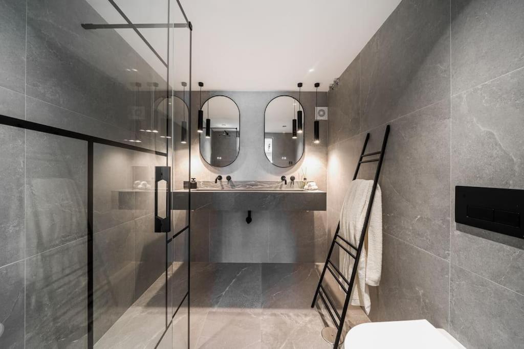 Super Stylish In Fantastic Location Marbella